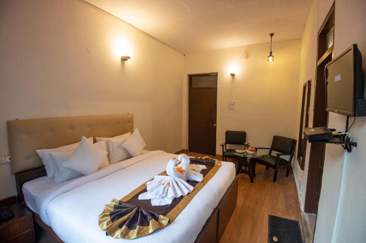 Langdale Manor Otel Nainital Dış mekan fotoğraf