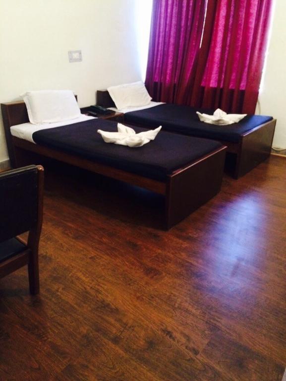 Langdale Manor Otel Nainital Dış mekan fotoğraf
